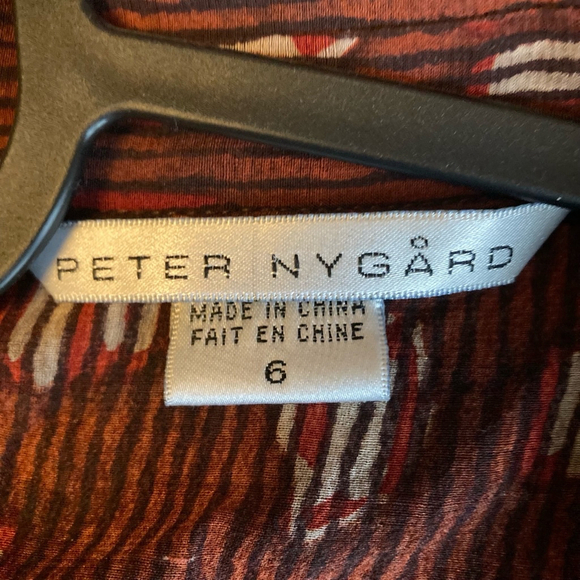 Women's Peter Nygard Blouse, Size 6, Red - Picture 6 of 7